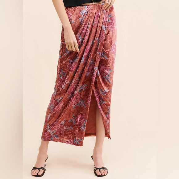 NWOT Free People Velvet Floral Wrap Skirt - Picture 4 of 5